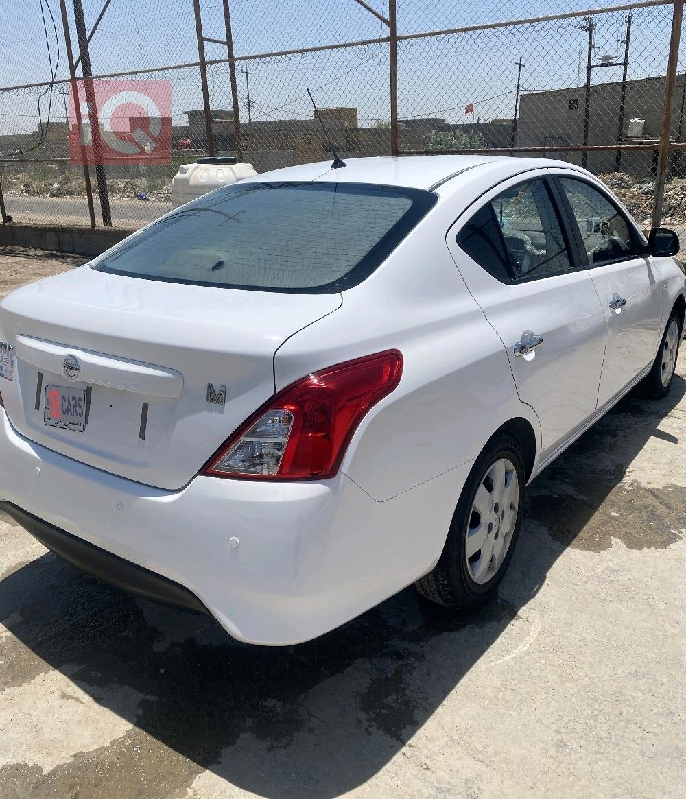 Nissan Sunny